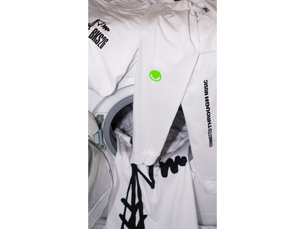 Limited Edition Radio Tower Tee Longsleeve White